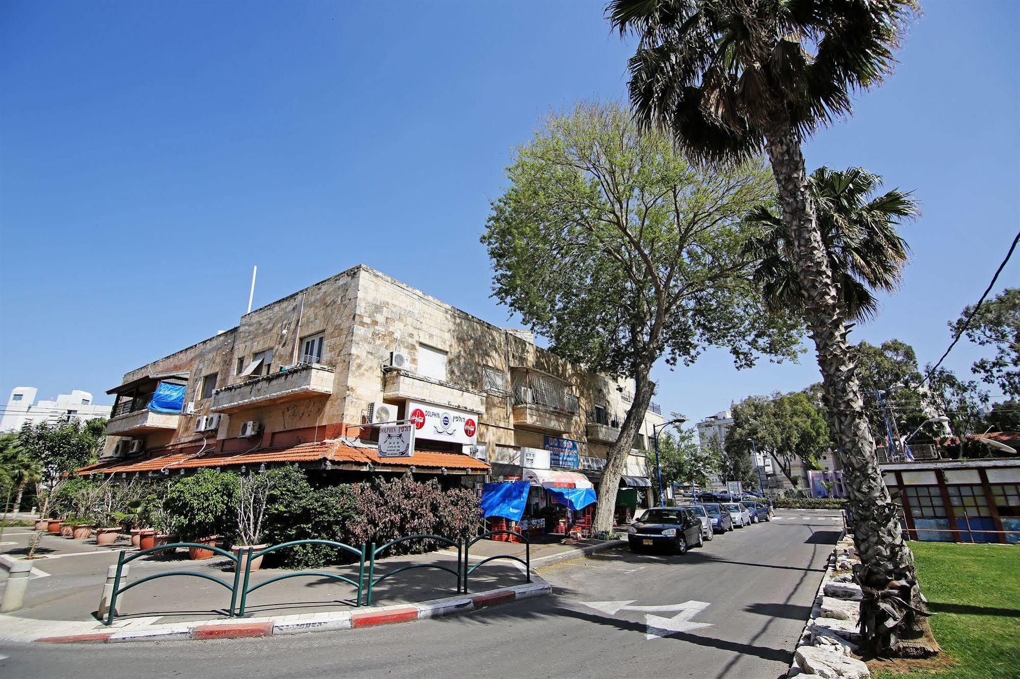 Sea Plaza Hotel Haifa Bagian luar foto