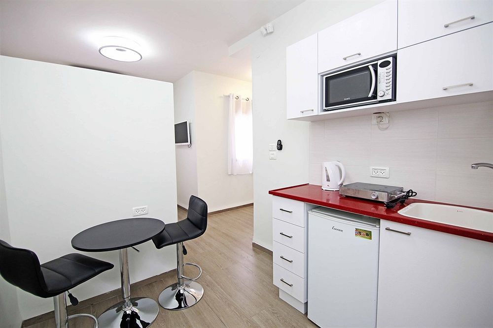 Sea Plaza Hotel Haifa Bagian luar foto