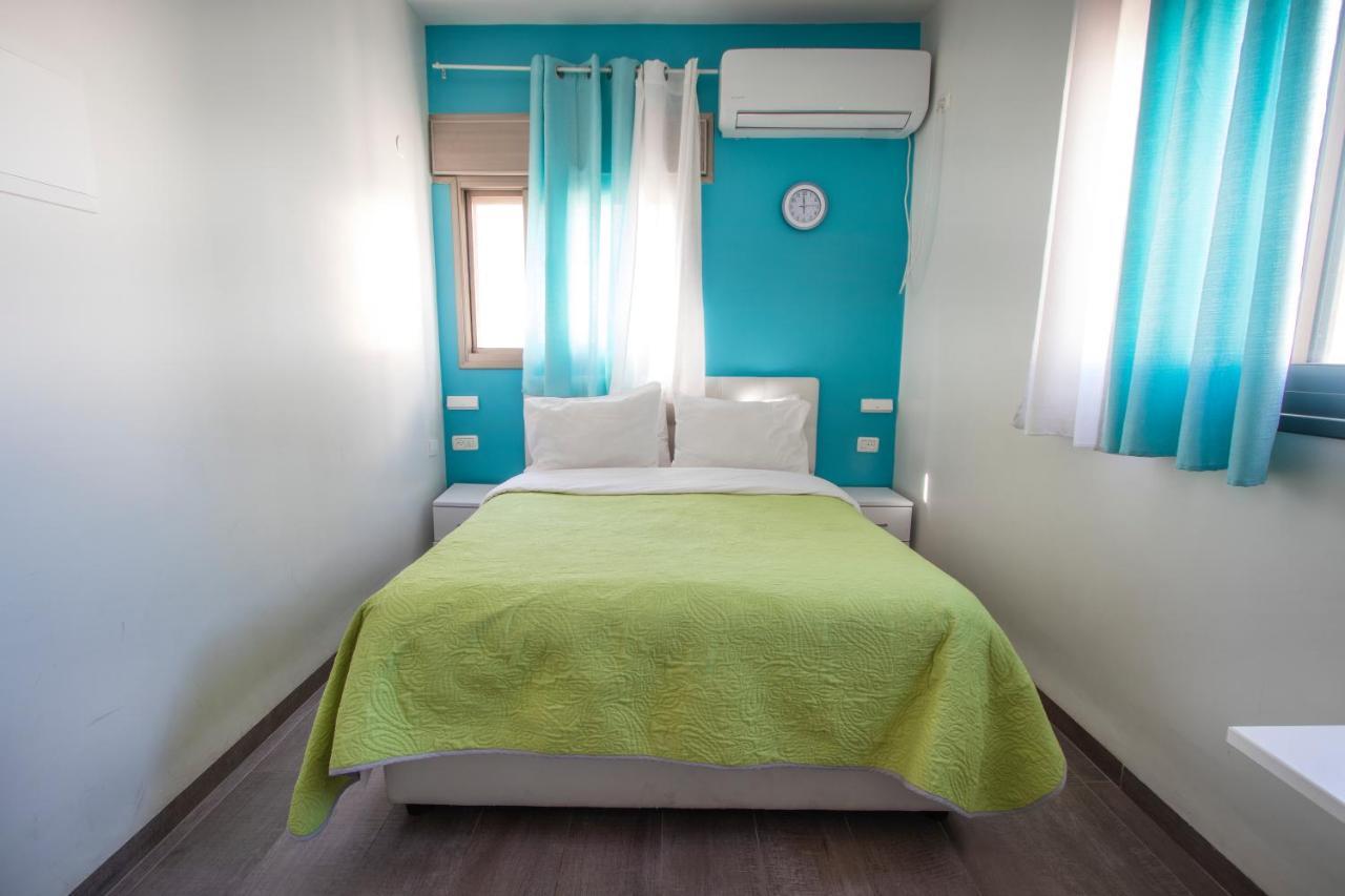 Sea Plaza Hotel Haifa Bagian luar foto