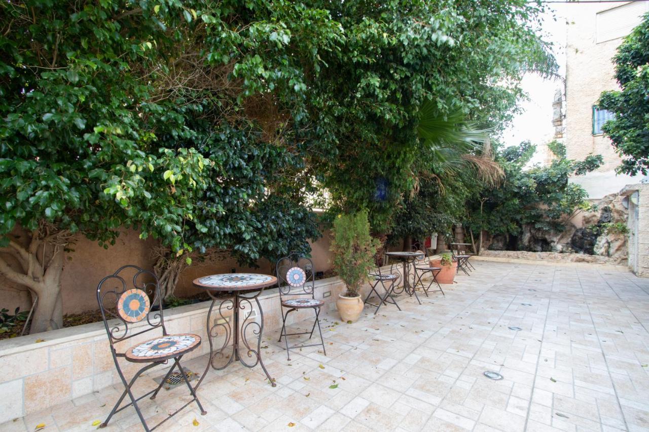 Sea Plaza Hotel Haifa Bagian luar foto