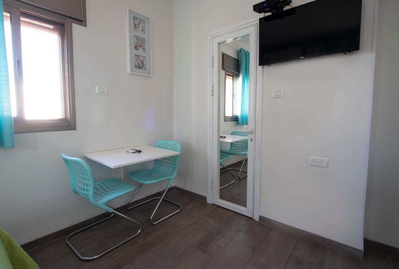 Sea Plaza Hotel Haifa Bagian luar foto