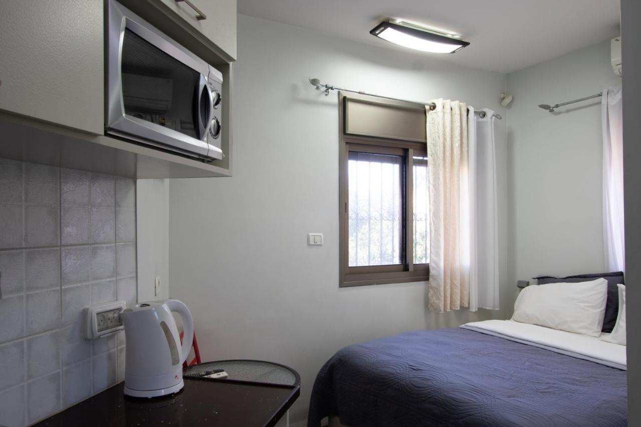 Sea Plaza Hotel Haifa Bagian luar foto